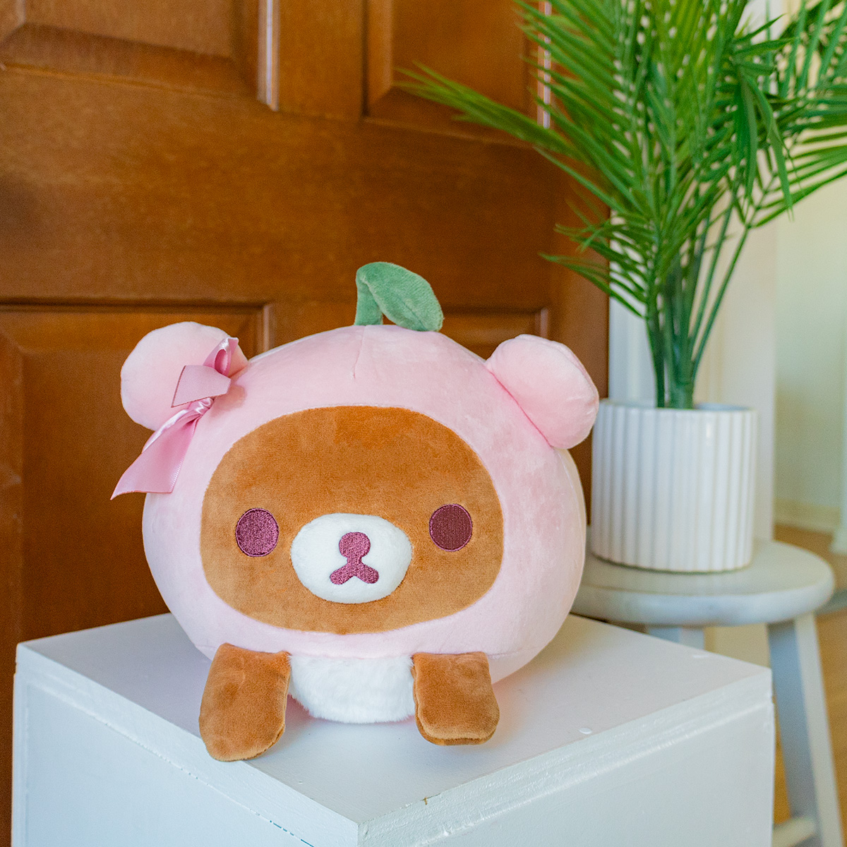 Chairoikoguma Cherry Mochi Cushion