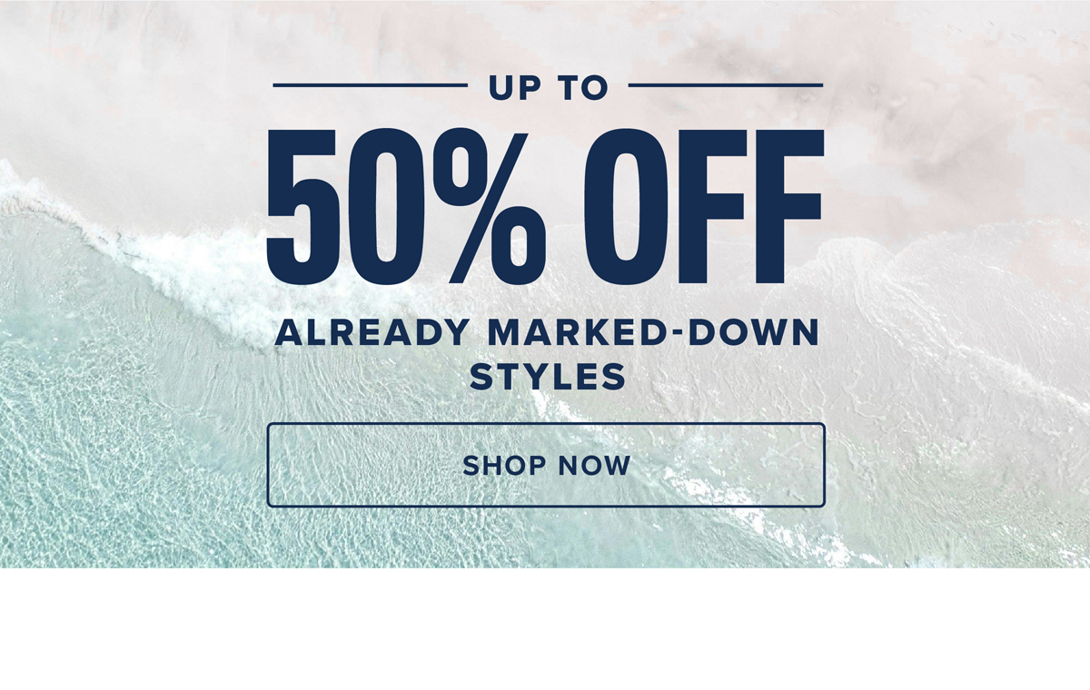 UNTUCKit's 4th of July Event is going on now! Short-Sleeve button-downs starting at $49.
