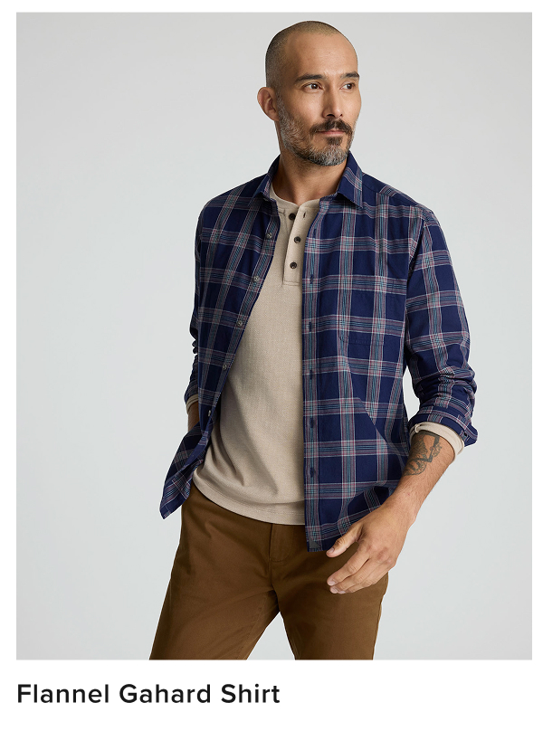 What's better than a soft, brushed cotton shirt when fall comes around? One with a just-right untucked length to help you look sharp—even at your most casual. This season-ready flannel comes in a timeless plaid pattern that'll never feel out of place wherever you go. And a spread collar plus constructed cuffs keep you looking sharp from the office to nights out. Wear it with our Traveler Tech Pants for an easy autumn outfit. What's better than a soft, brushed cotton shirt when fall comes around? One with a just-right untucked length to help you look sharp—even at your most casual. This season-ready flannel comes in a timeless plaid pattern that'll never feel out of place wherever you go. And a spread collar plus constructed cuffs keep you looking sharp from the office to nights out. Wear it with our Traveler Tech Pants for an easy autumn outfit.