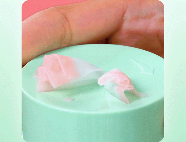 gif of Cleansing Balm being used