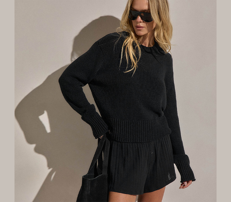WOMEN'S SWEATERS