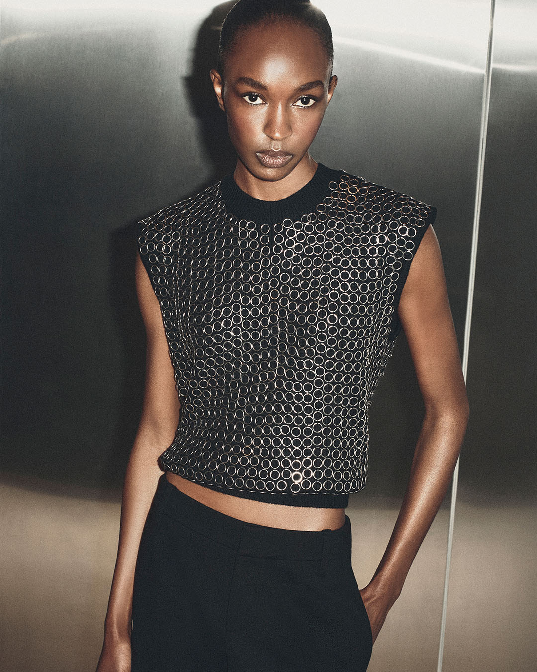 THE CHAINMAIL SHELL IN BLACK