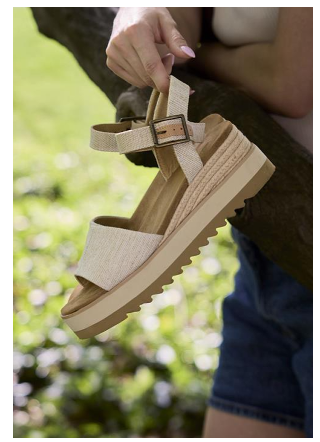 Diana Wedge Sandal