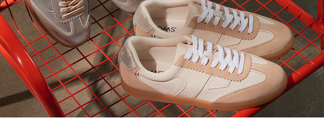 Collins Casual Lace-Up Sneaker - Image