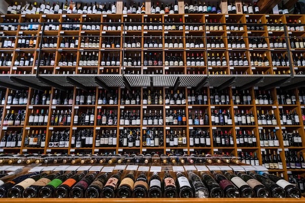 One iconic wine shop in Spain